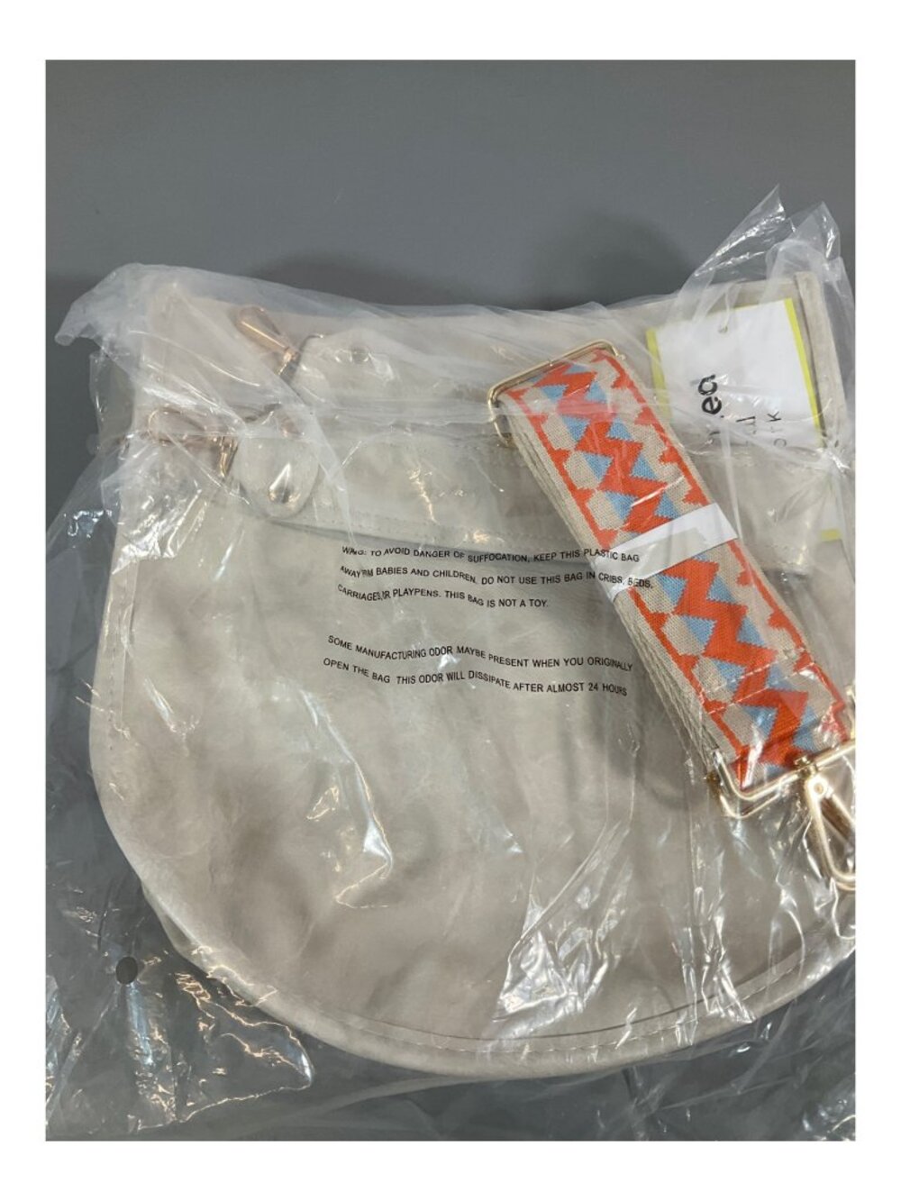 ahdorned Cream U-Shaped Messenger Bag with Dual Straps and Pouch, Unisex, Gold-T